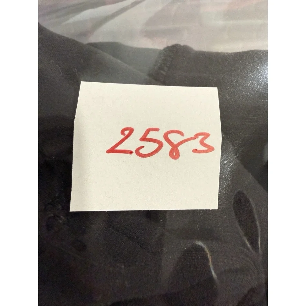 Lululemon‎ Align V-Neck Bra *Light Support, A/B Cup Size 14 Black